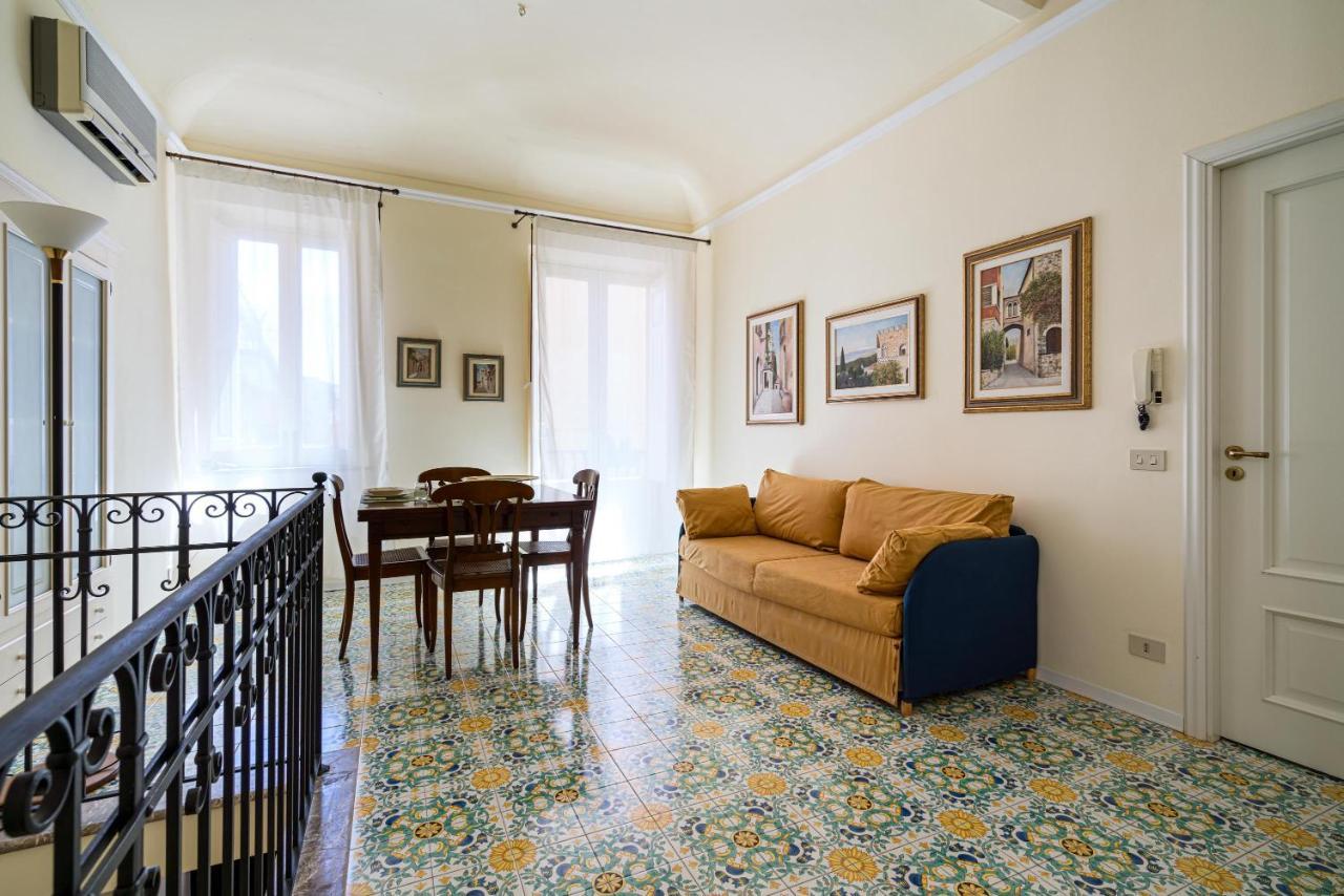 Blondie Taormina Ngoại thất bức ảnh